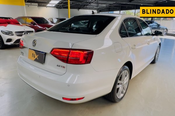 VOLKSWAGEN Jetta 2.0 TSI HIGHLINE 211CV GASOLINA 4P TIPTRONIC 2015/2016